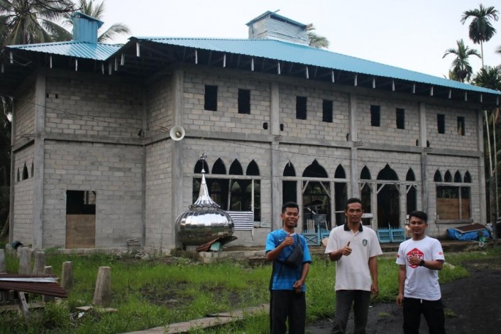 Masjid Nurul Iman Desa Parit Bekang Butuh Dukungan Donatur