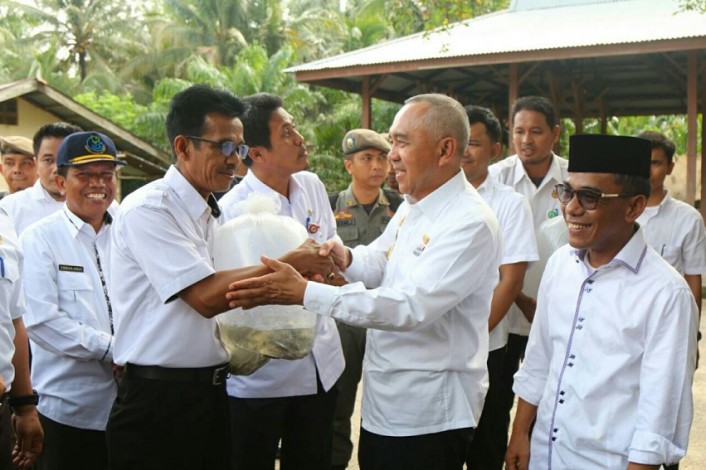 Presiden Jokowi Tertarik Budidaya Ikan di Kampar