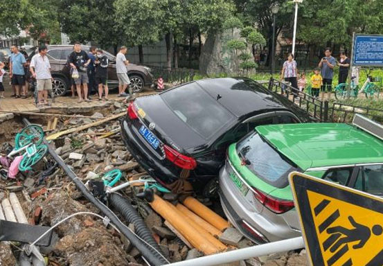 Baru Dilanda Banjir Besar, China Kini Diterpa Topan In-fa, Bandara Sampai Stasiun Ditutup