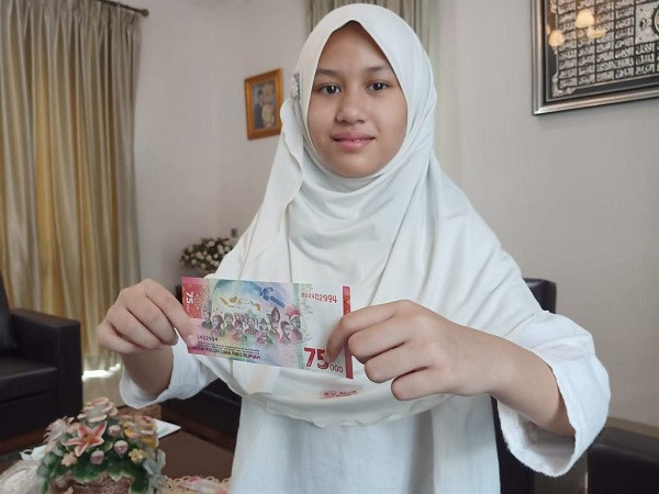 Yuk Kenalan dengan Rahma, Anak Riau yang Wajahnya Ada di Uang Rp75.000