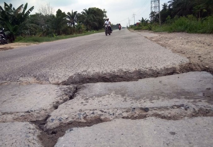 Rusak, di Jalan Soekarno Hatta Bukit Kapur Sering Terjadi Kecelakaan