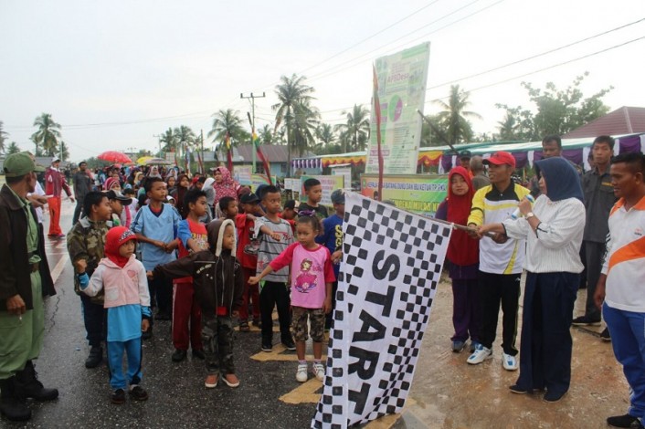 Jalan Santai Desa Batang Duku Bengkalis Berhadiah Sembako