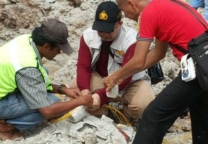 Ratusan Ton Bahan Peledak Komersial di Inhu Dimusnahkan Tim Terpadu Baintelkam Polri