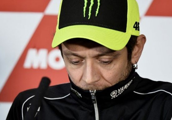 Menolak Pensiun, Valentino Rossi Masih Ingin Mengaspal di MotoGP 2021