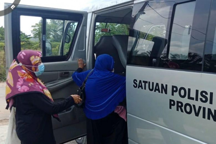 434 Warga Pekanbaru Manfaatkan Mobil Pemprov Riau untuk Vaksinasi