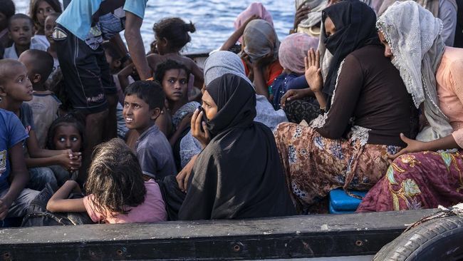 Diduga Libatkan Sindikat Perdagangan Orang, Pengungsi Rohingya Kabur ke Malaysia?