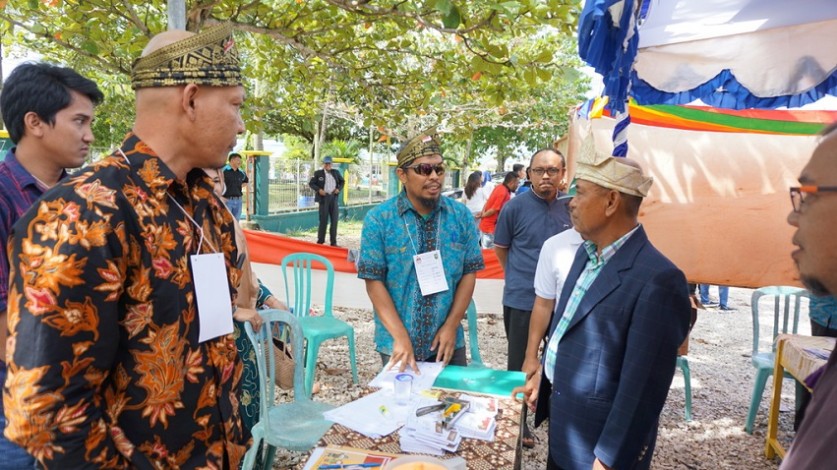 Sukseskan Pilgubri, Ribuan Warga Riau Komplek Datangi TPS