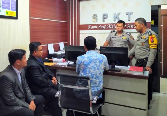 Dua Anggota Polisi di Riau Ditipu Rekan Bisnisnya