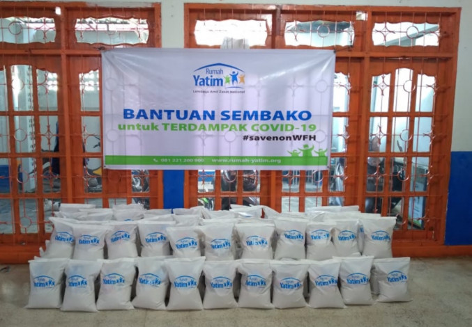 Rumah Yatim Cabang Riau Salurkan Ratusan Paket Sembako di Kota Pekanbaru