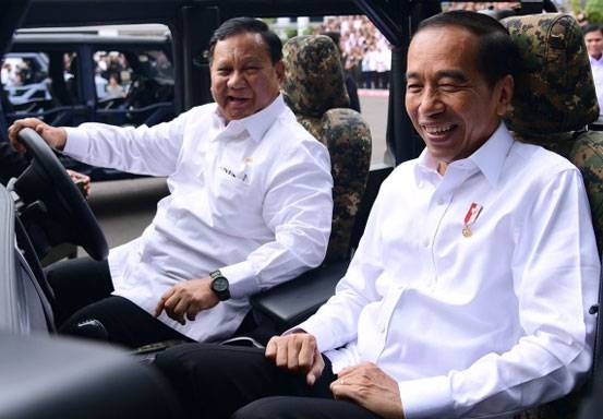 Pengamat: Sinyal Dukungan Jokowi ke Prabowo Subianto Semakin Nyata