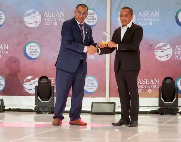 Perluas Pemanfaatan EBT, PTPN Group Raih Penghargaan Asean Energy Awards 2023