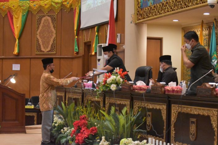Tak Tepat Sasaran, Fraksi PDI P Minta Pemprov Riau Fokus Pemulihan Ekonomi di APBD P