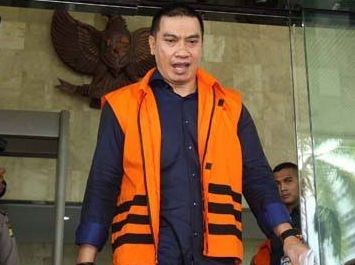 Giliran Eks Ketua DPRD Suparman dan Pejabat Riau Diperiksa KPK