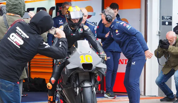 Gabung Repsol Honda di MotoGP 2024, Adik Valentino Rossi Keluar dari Akademi VR46?