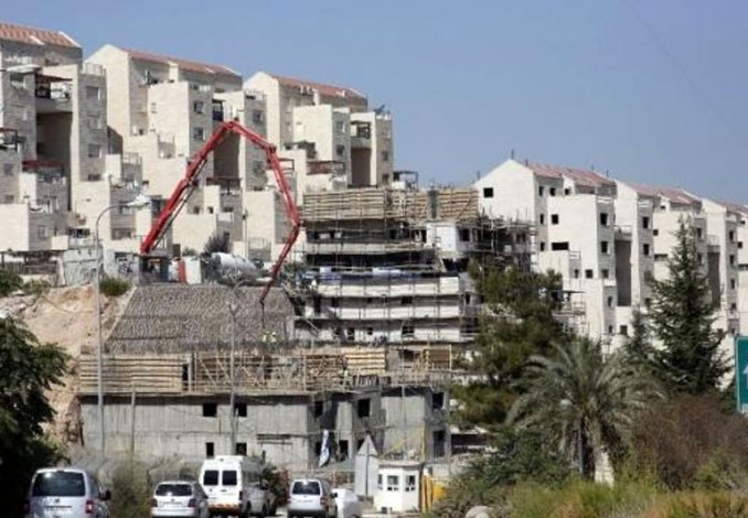 Rumah Orang Palestina di Al-Khalil Ditimpuki Batu