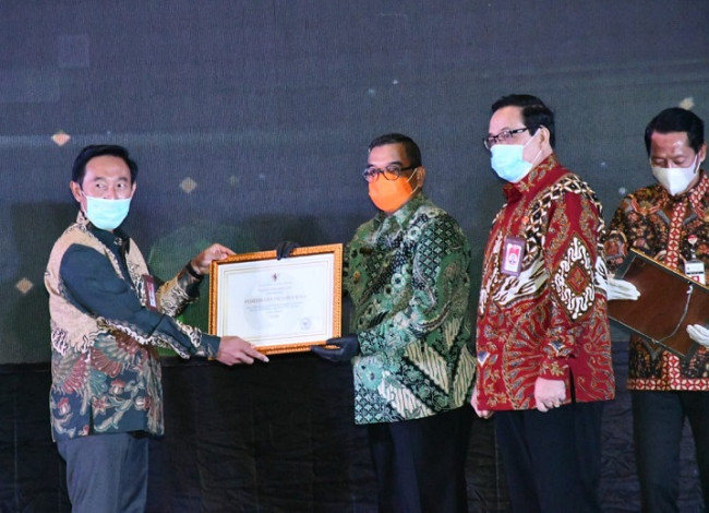 Pemprov Riau Terima Anugerah Meritoktasi, Kepala BKD: Manajemen ASN Terus Membaik