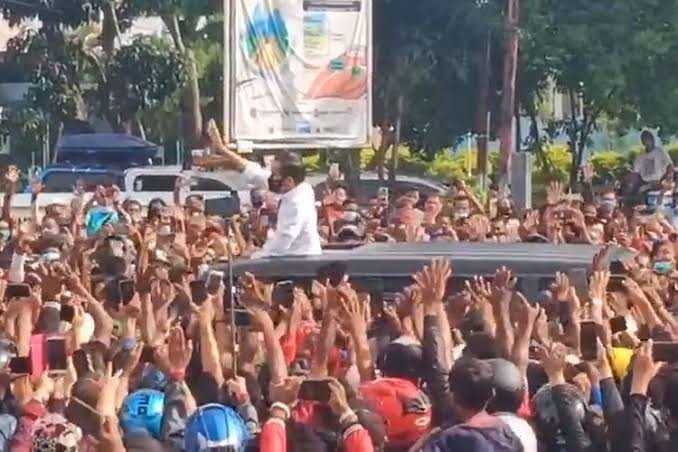 Polri Sebut Tidak Ada Pelanggaran Hukum pada Kerumunan saat Kunjungan Jokowi di NTT