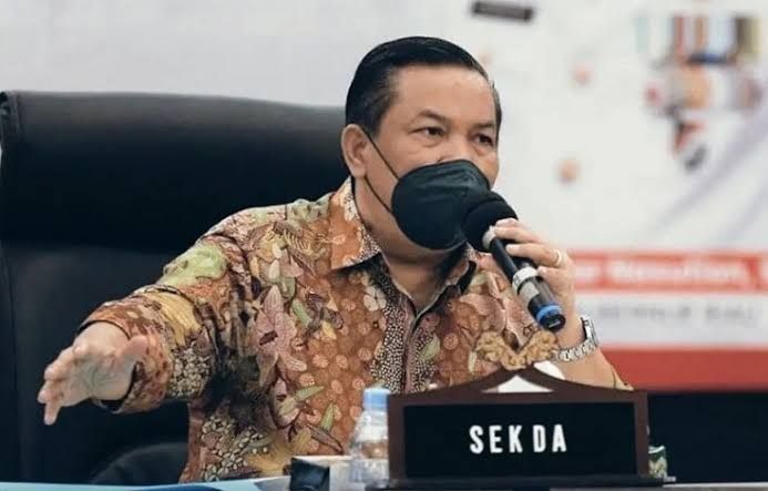 Antisipasi PPKM Level 4, Sekda Riau Minta Seluruh Pegawai Disiplin Prokes