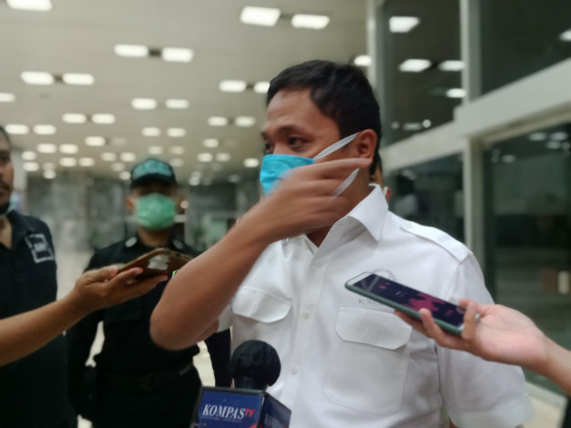 KPK Geledah Ruang Kerja Azis Syamsuddin Terkait Kasus Suap Penyidik