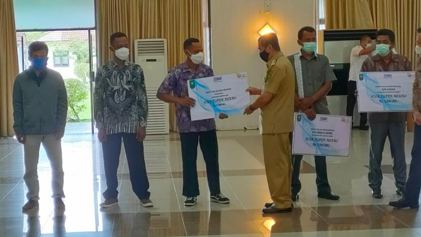 Kredit Riau Melawan Rentenir Lindungi UMKM dari Lintah Darat