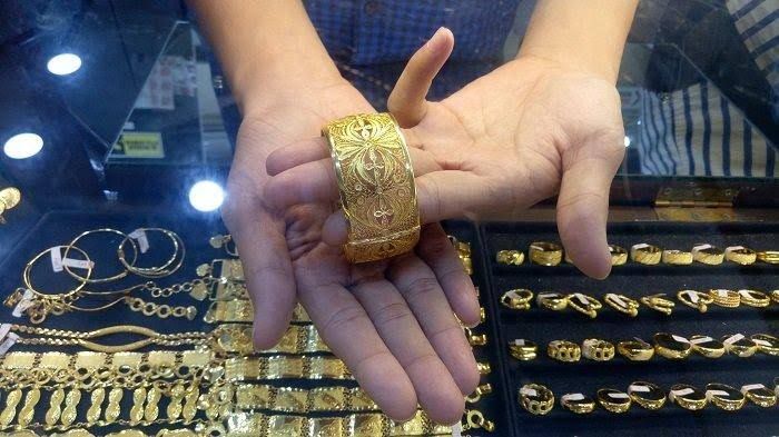 Memudar Jelang Lebaran, Harga Emas Hari Ini Turun Rp6.000 per Gram