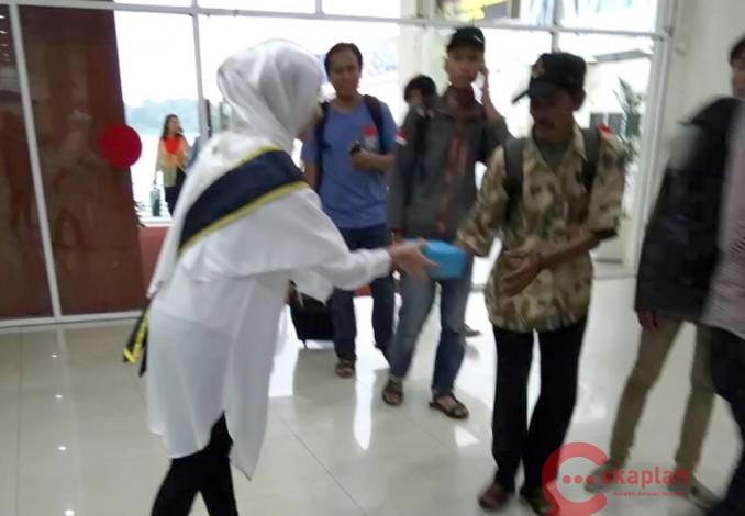 Selama Ramadan, Bandara SSK II Siapkan 350 Kotak Hidangan Berbuka Gratis