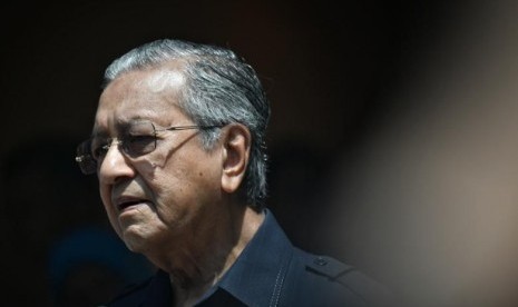 Mahathir Calonkan Dato Shafie Apdal sebagai Perdana Menteri