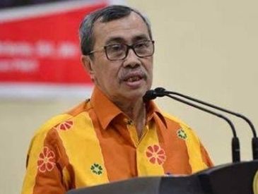 Gubernur Riau dan Kepala Daerah dari Golkar Kumpul di KPK, Ada Apa?