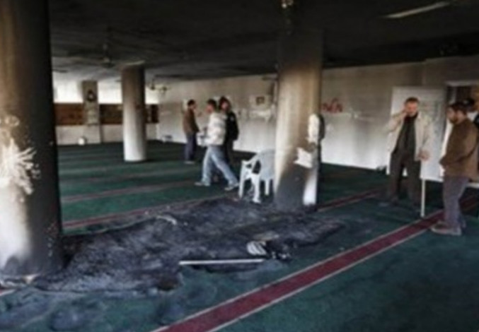 Sekelompok Pemukim Israel Berusaha Bakar Masjid di Ramallah