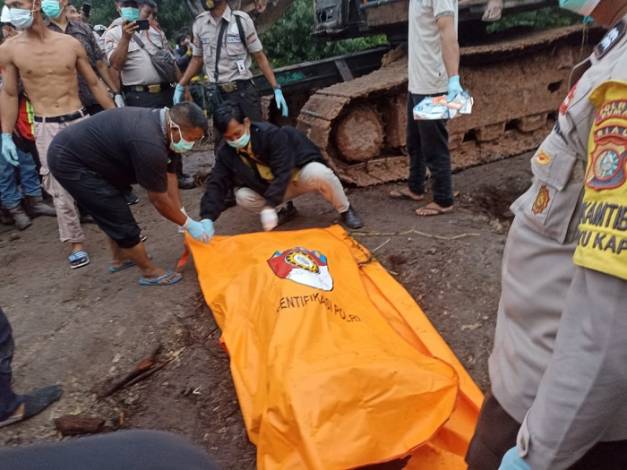 Ditemukan Dalam Karung, Kartini Tewas Dibunuh Suami dan Dua Anaknya