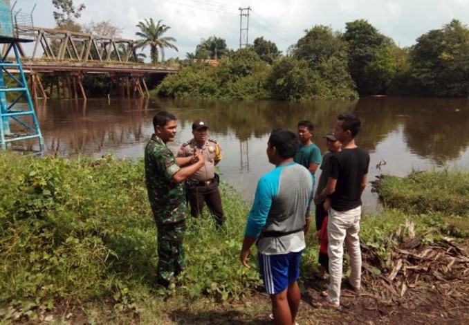 Waspada Banjir, Dandim 0313/KPR Perintahkan Anggota Pantau Ketinggian Air Sungai Tapung Kanan