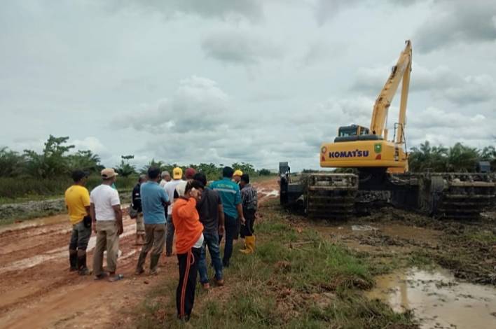 Proyek Jalan Pemprov Riau di Rohil yang Bersumber dari DAK Fisik dan APBD Terancam Putus Kontrak