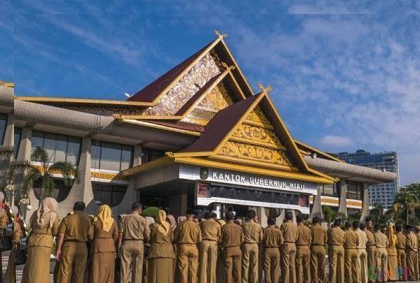 Pesan Berantai Pemberitahuan Razia ASN Pemprov Riau di Kedai Kopi dan Pusat Perbelanjaan, Sengaja Dibocorkan?