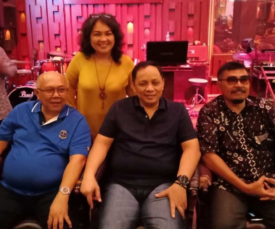 Diangkat Jadi Kapolda Metro Jaya, Gatot Edi Undang Alumni Smansa Pekanbaru Makan Malam