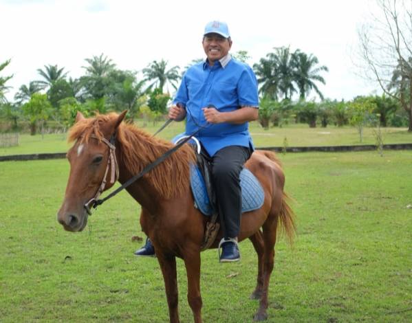 Alfedri akan Bangun Venue dan Sekolah Berkuda Internasional di Riau