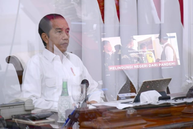 Jokowi: Mungkin Mereka Sedang Belajar Mengekspresikan Pendapat