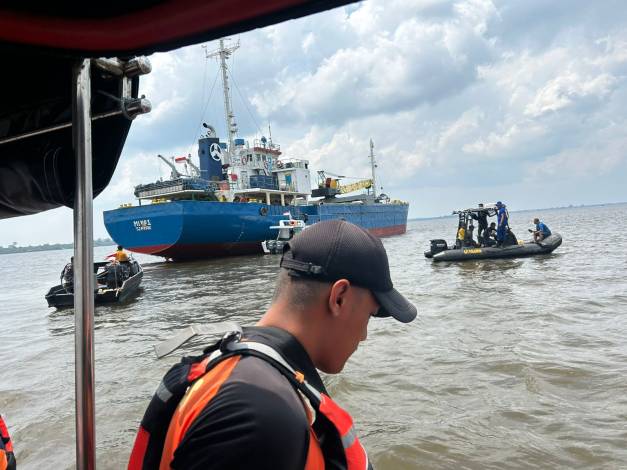 Hendak Turunkan Sekoci, ABK Kapal KM MI 01 Jatuh dan Tenggelam di Perairan Selat Air Hitam