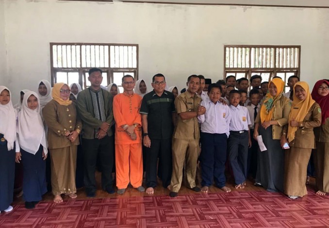Reses, Anggota DPRD Riau Ini Soroti Minimnya SMA di Rohil