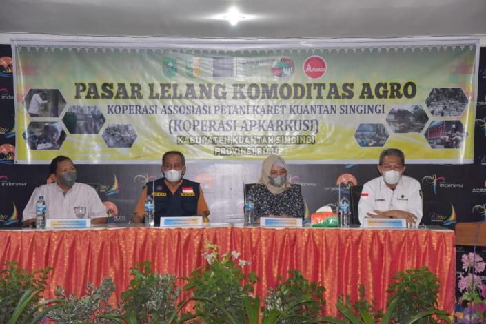 Jamin Kepastian Harga, Pemprov Riau dan Apkarkusi Lelang Harga Kerat Petani Kuansing