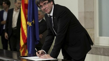 Pemerintah Spanyol Resmi Pegang Kendali Catalonia