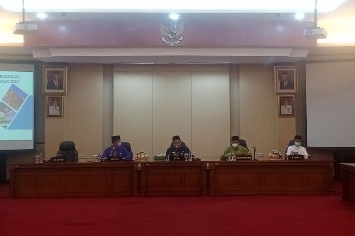 Realisasi APBD 2021 Rendah, Sekda Riau Kumpulkan Seluruh Kepala OPD