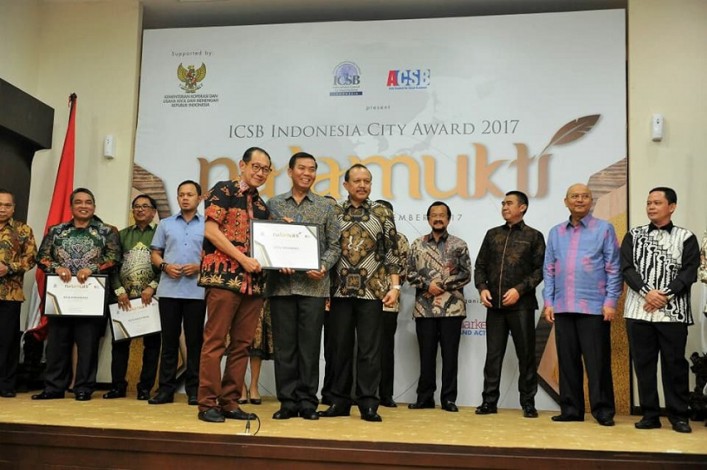 Pekanbaru Raih Penghargaan Natamukti ICSB Indonesia City Awards 2017