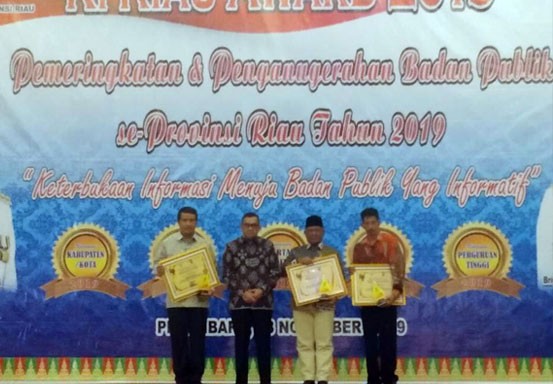 Ini Data Lengkap Penerima Komisi Informasi Riau Award 2019