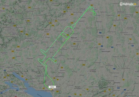 Pilot Jerman Buat Rute Penerbangan Bergambar Jarum Suntik