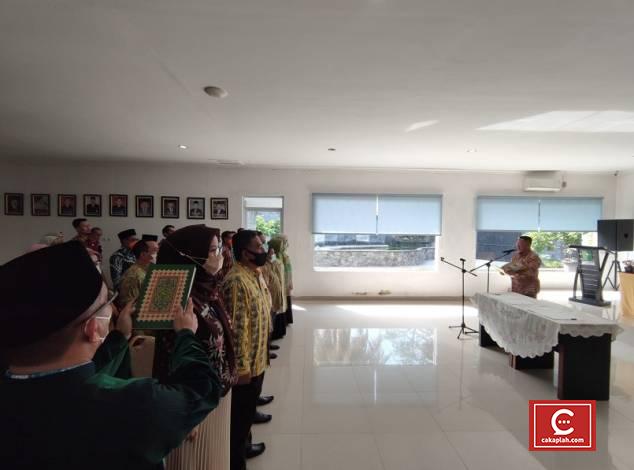 Pemprov Riau Lantik 21 Pejabat Fungsional dan Kukuhkan 12 Pejabat SOTK Baru