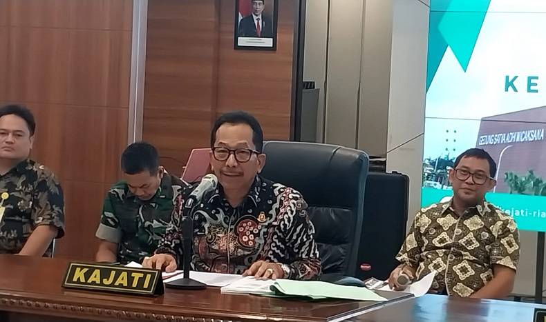 Tak Kunjung Tertangkap, Koruptor Kakap Nader Taher Kembali Masuk DPO Kejati Riau