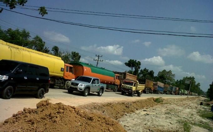 Perusahaan Sawit di Riau Belum Berkontribusi Terhadap Infrastruktur Jalan