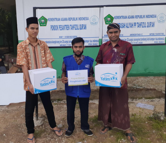 Rumah Yatim Berikan Bantuan untuk Ponpes Tahfizul Quran Bangkinang