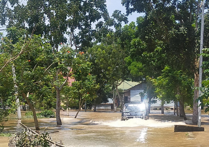 Banjir sudah Empat Hari, Warga Sungai Batak Belum Dapat Perhatian dari Pemerintah