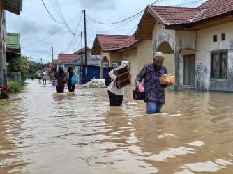 Pengawasan Bangunan dan Aturan Dikangkangi, Kota Pekanbaru Sering Terendam Banjir